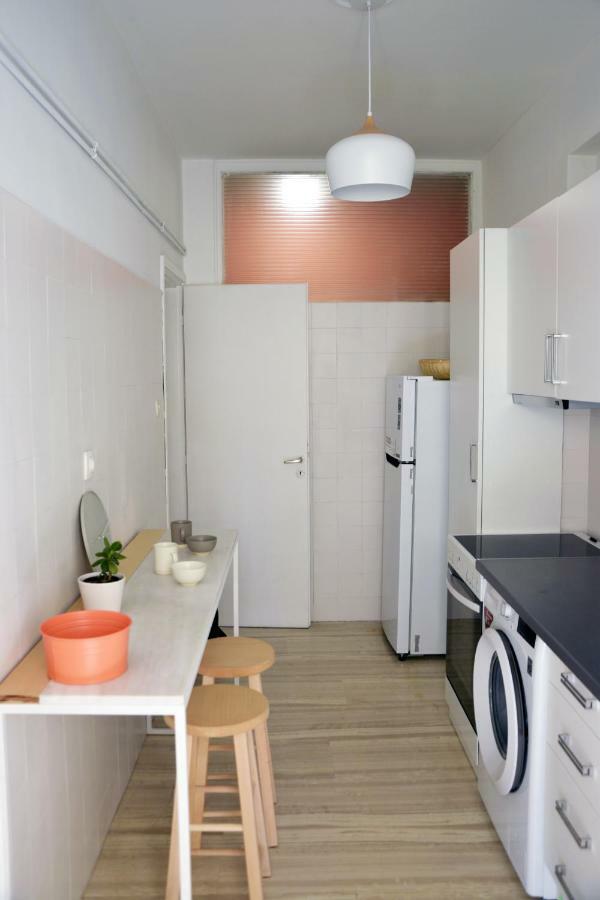 Elegant Coral Apartment Athens Exterior photo